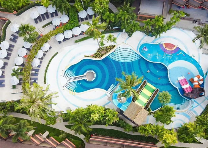 Courtyard By Marriott Phuket, Patong Beach Resort