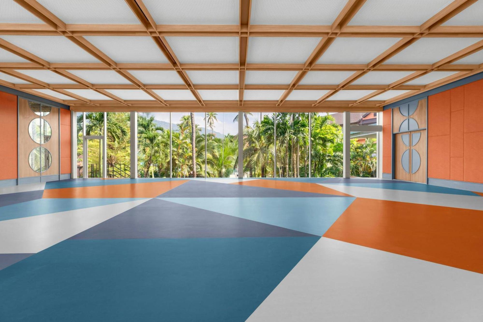 Resort Courtyard By Marriott Phuket, 4*